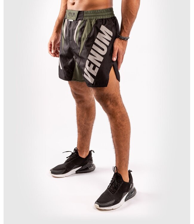 Venum ONE FC Impact Fight Shorts Schwarz Khaki