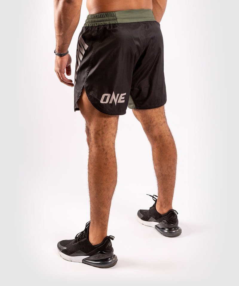 Venum Venum ONE FC Impact Fight Shorts Schwarz Khaki