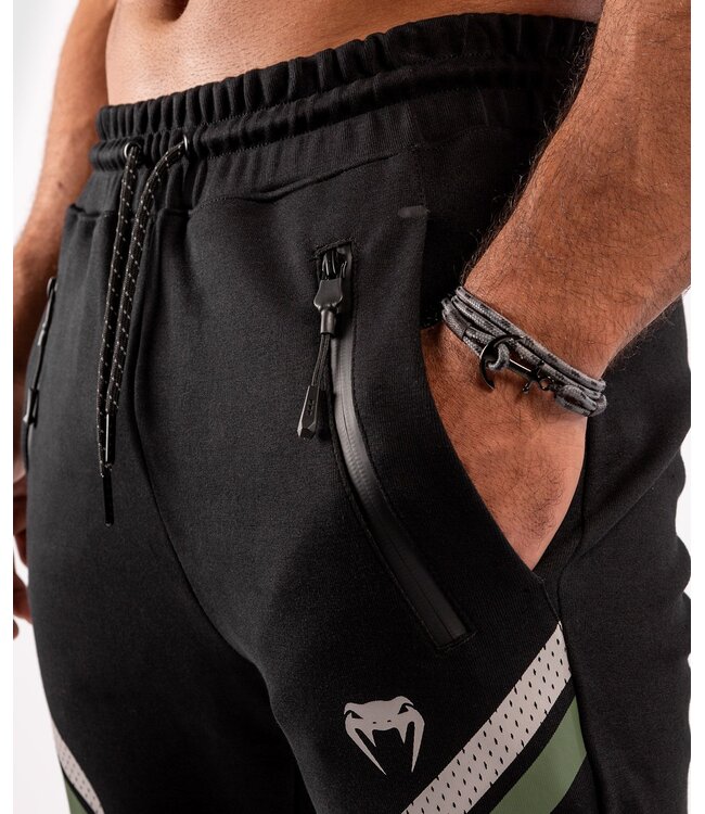 Venum ONE FC Impact Jogger Schwarz Khaki