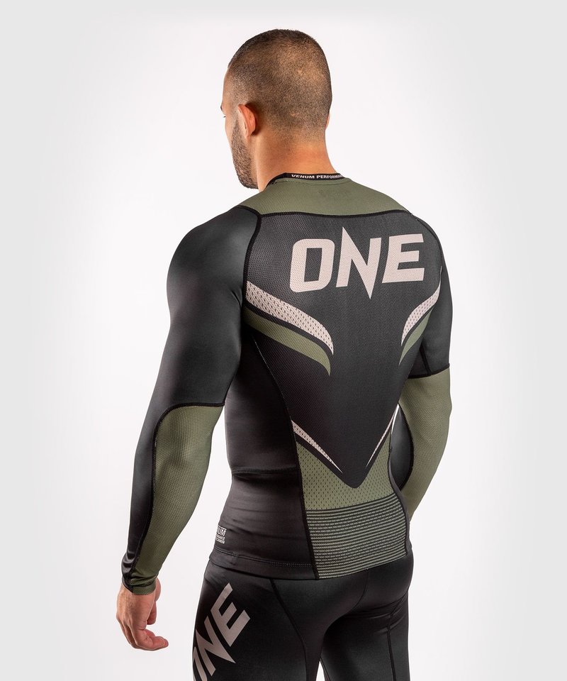 Venum Venum ONE FC Impact Rashguard L/A Schwarz Khaki