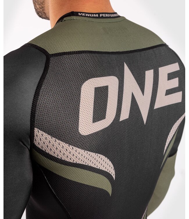 Venum ONE FC Impact Rashguard L/S Black Khaki
