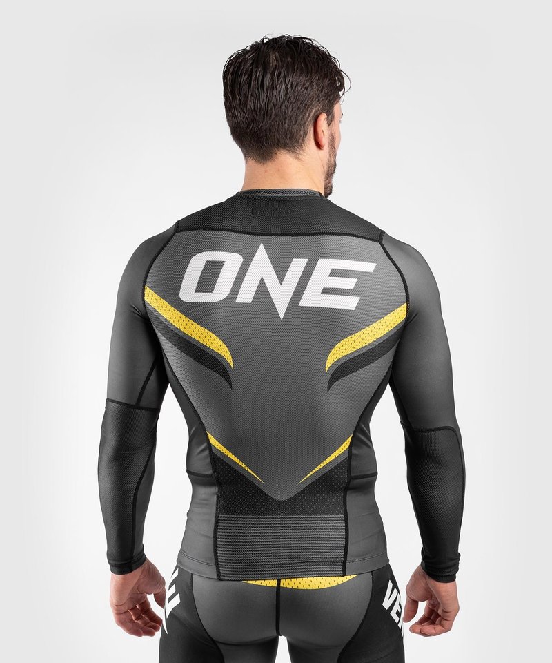 Venum Venum ONE FC Impact Rashguard L/S Grijs Geel