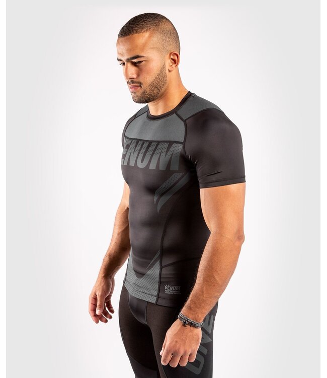 Venum ONE FC Impact Rashguard K/A Schwarz Schwarz
