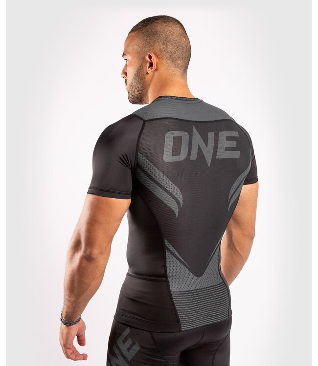 Venum Venum ONE FC Impact Rashguard S/S Zwart Zwart