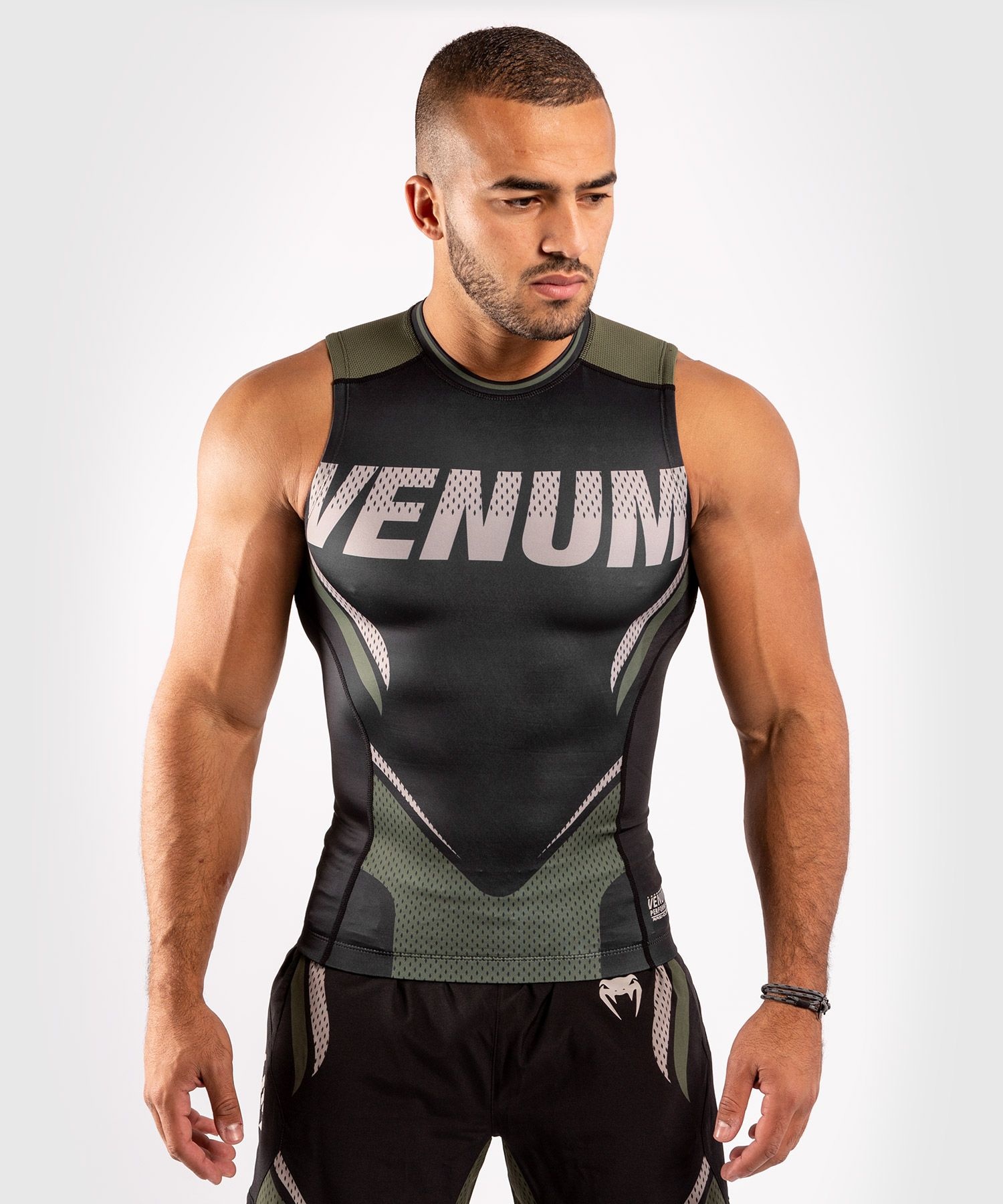 Venum ONE FC Impact T Shirt  Venum Fightshop - FIGHTWEAR SHOP EUROPE