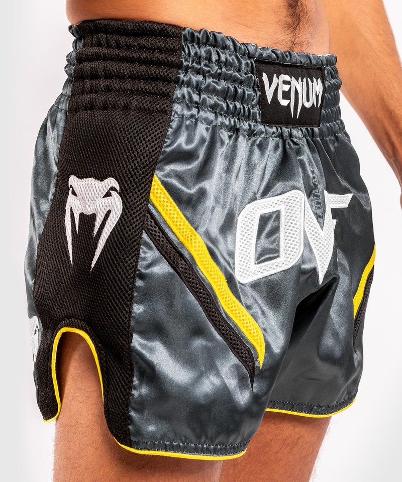 Venum Venum ONE FC Impact Muay Thai Short Grijs Zwart