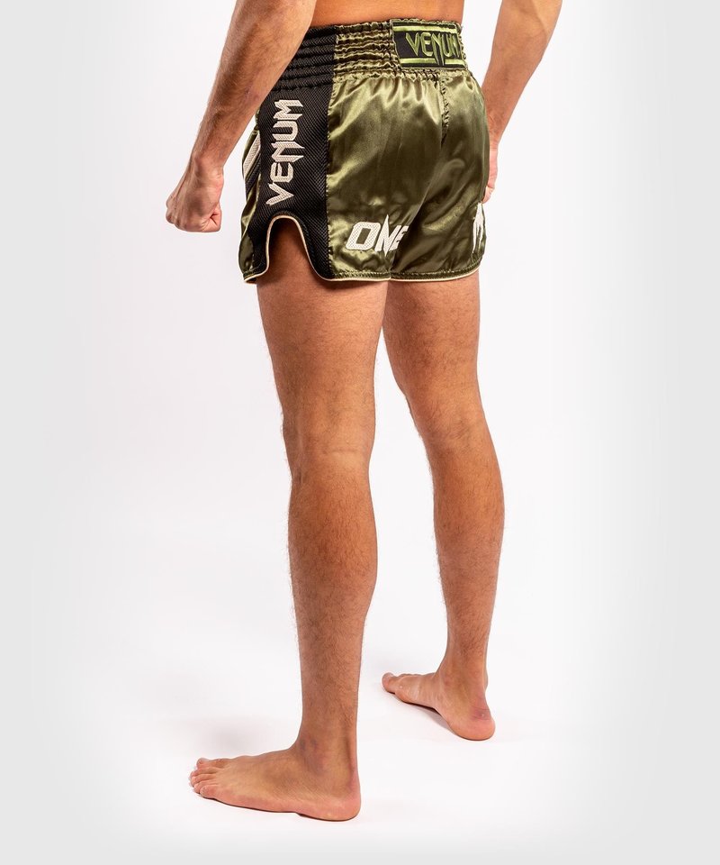 Venum Venum ONE FC Impact Muay Thai Short Khaki Zwart