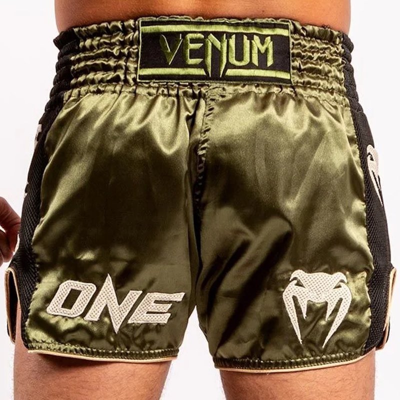 Venum Giant Camo Muay Thai Kickboxing Shorts Khaki Goud XS - Kids 7/8 ans, Jeans