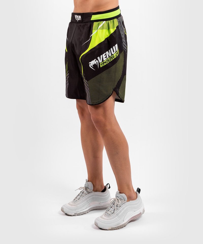 Venum Venum Training Camp 3.0 Fight Shorts Black Yellow