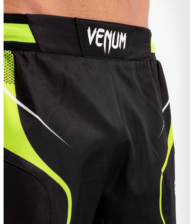 Venum Training Camp 3.0 Fight Shorts Schwarz Gelb