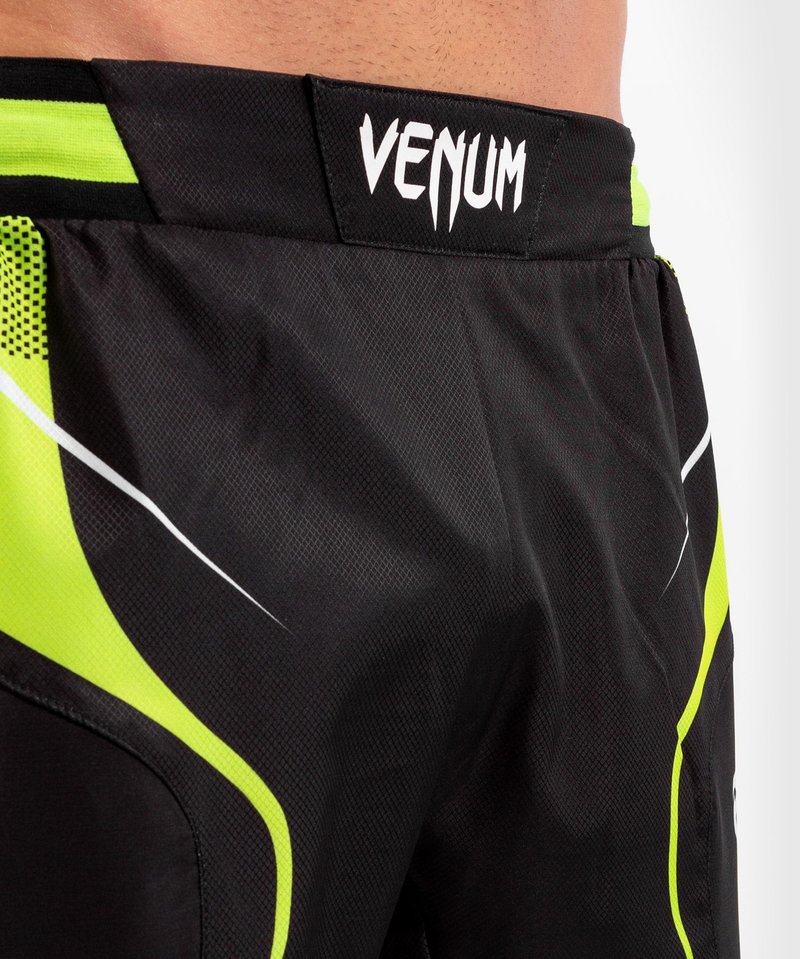 Venum Venum Training Camp 3.0 Fight Shorts Zwart Geel