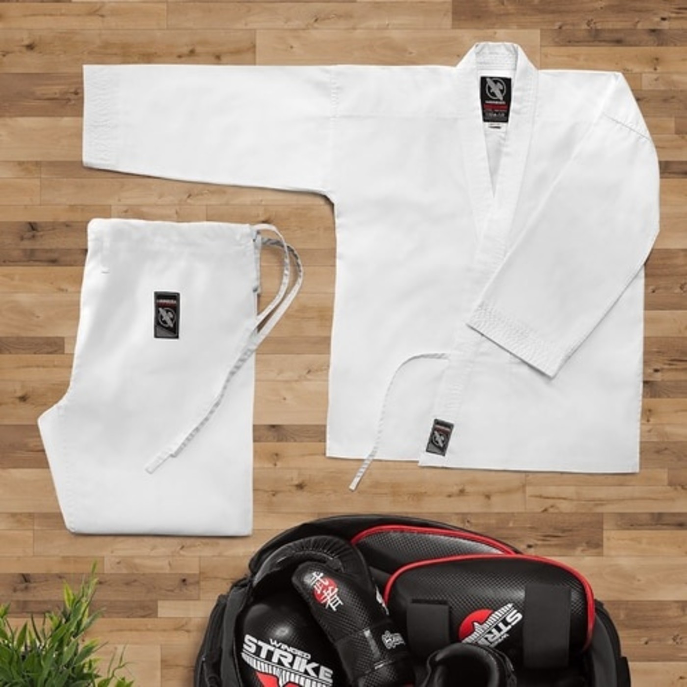 Hayabusa Winged Lightweight Karate Gi White FIGHTWEAR SHOP EUROPE