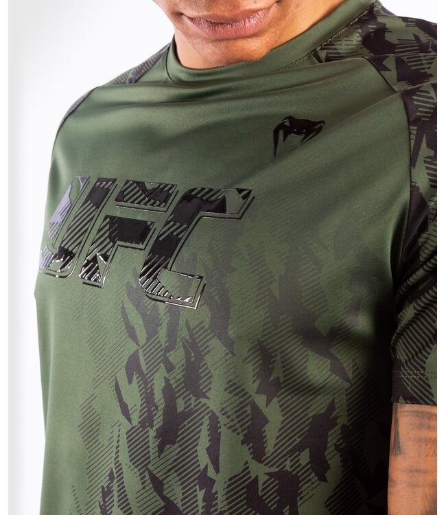 Venum UFC Venum Authentic Fight Week Performance S/S T-shirt Kaki