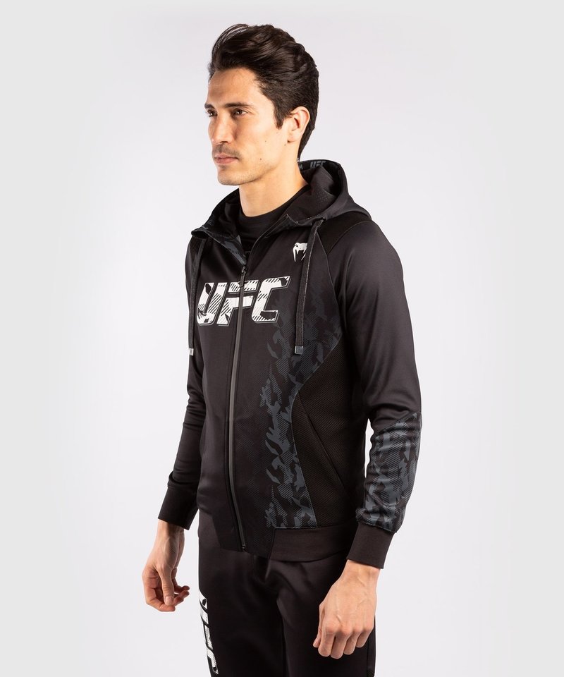 Venum UFC Venum Authentic Fight Week Hoodie met rits Zwart