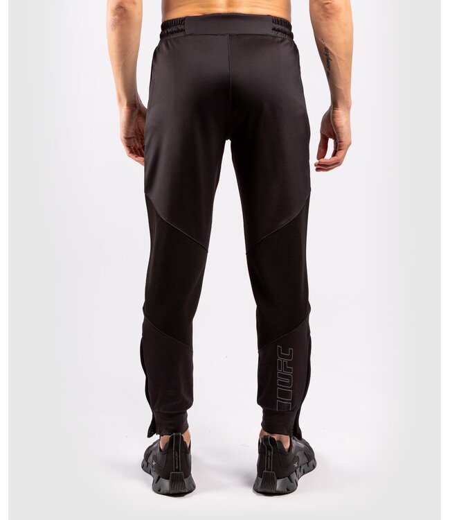 UFC Venum Authentic Fight Week Joggingbroek Zwart