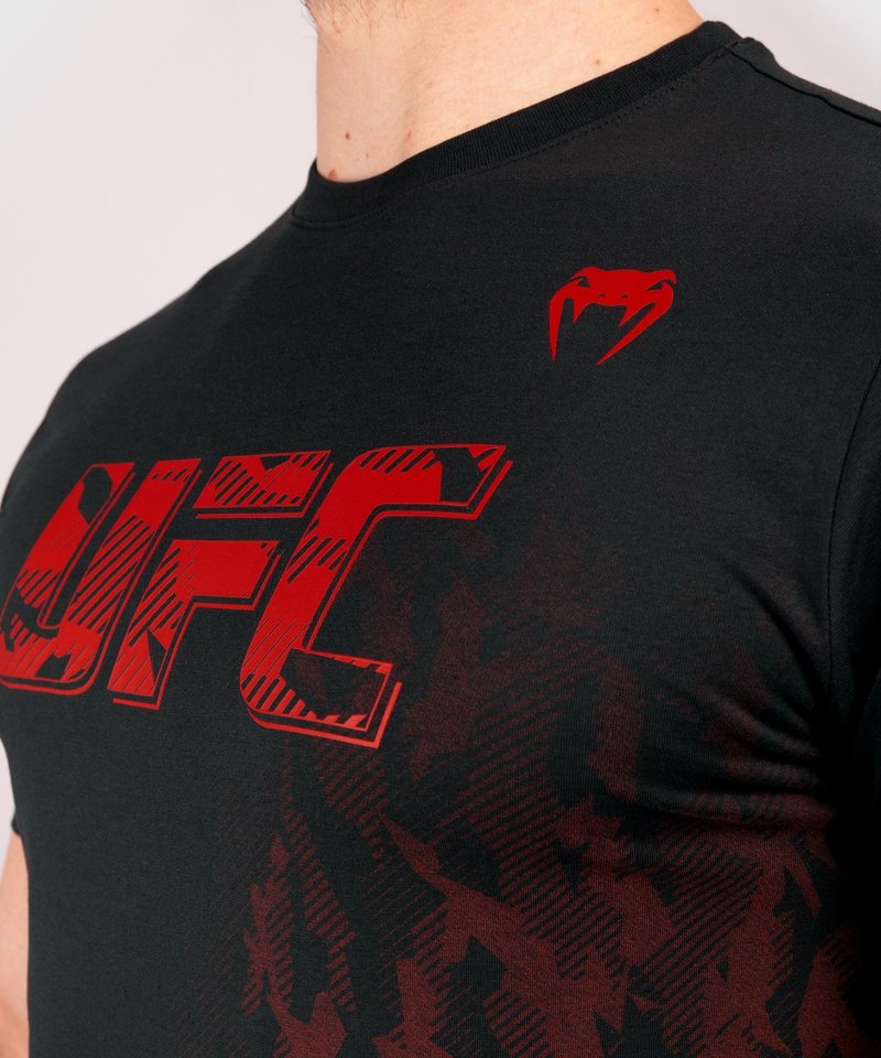 Venum UFC Venum Authentic Fight Week K/A T-Shirt Schwarz Rot