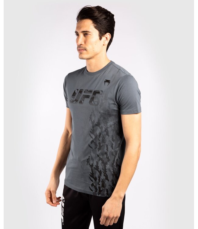 UFC Venum Authentic Fight Week T-shirt Grijs