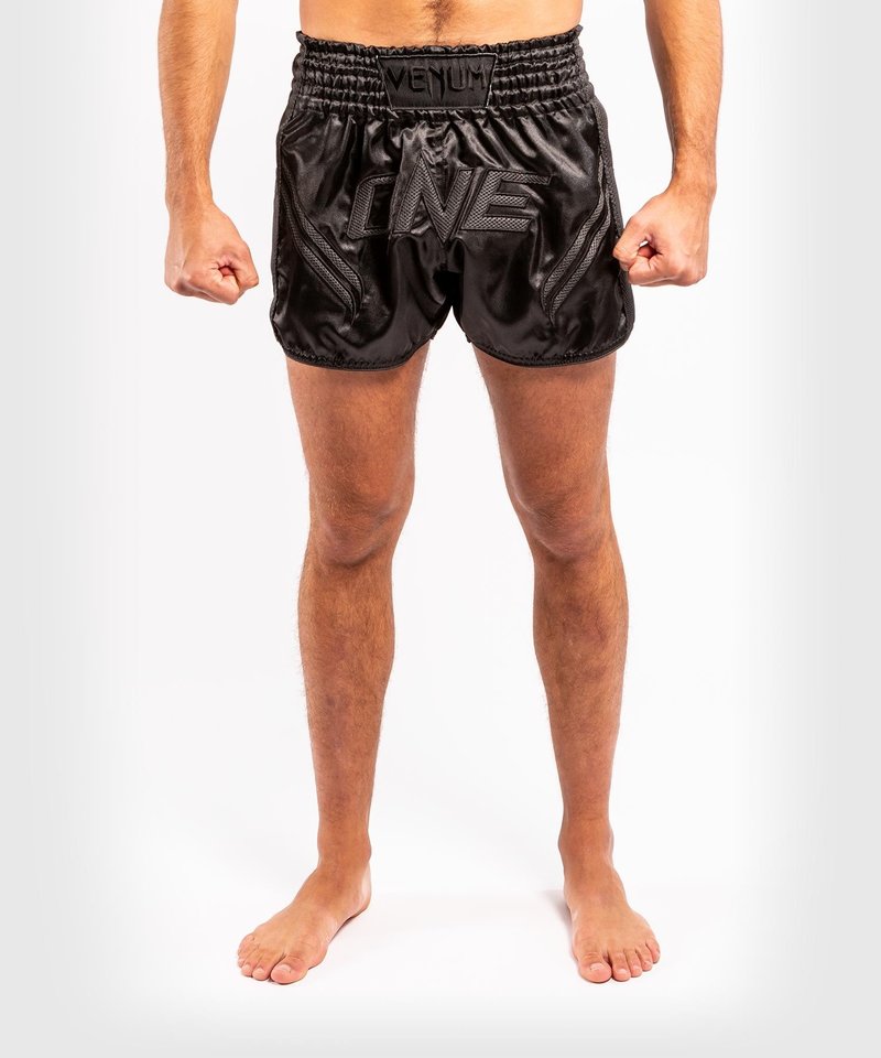 Venum Venum ONE FC Impact Muay Thai Shorts Schwarz Schwarz