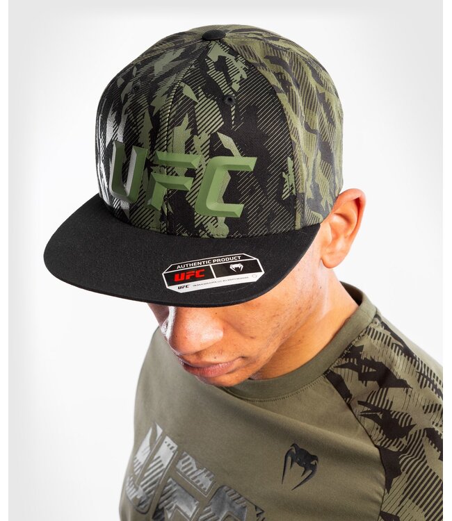 UFC UFC Venum Authentic Fight Week Unisex Pet Kaki