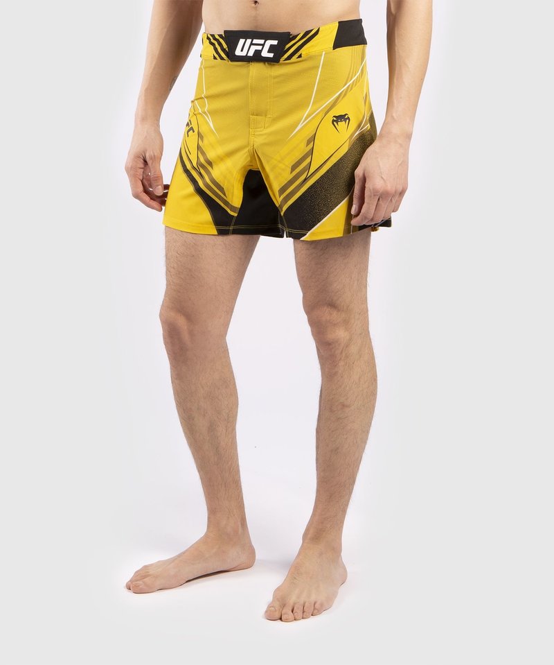UFC UFC x Venum Pro Line Herren Fightshorts Gelb