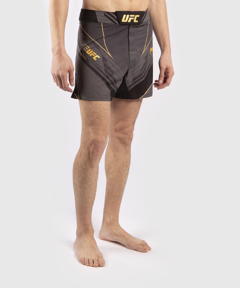 UFC | Venum UFC x Venum Pro Line Herren Fightshorts Champion