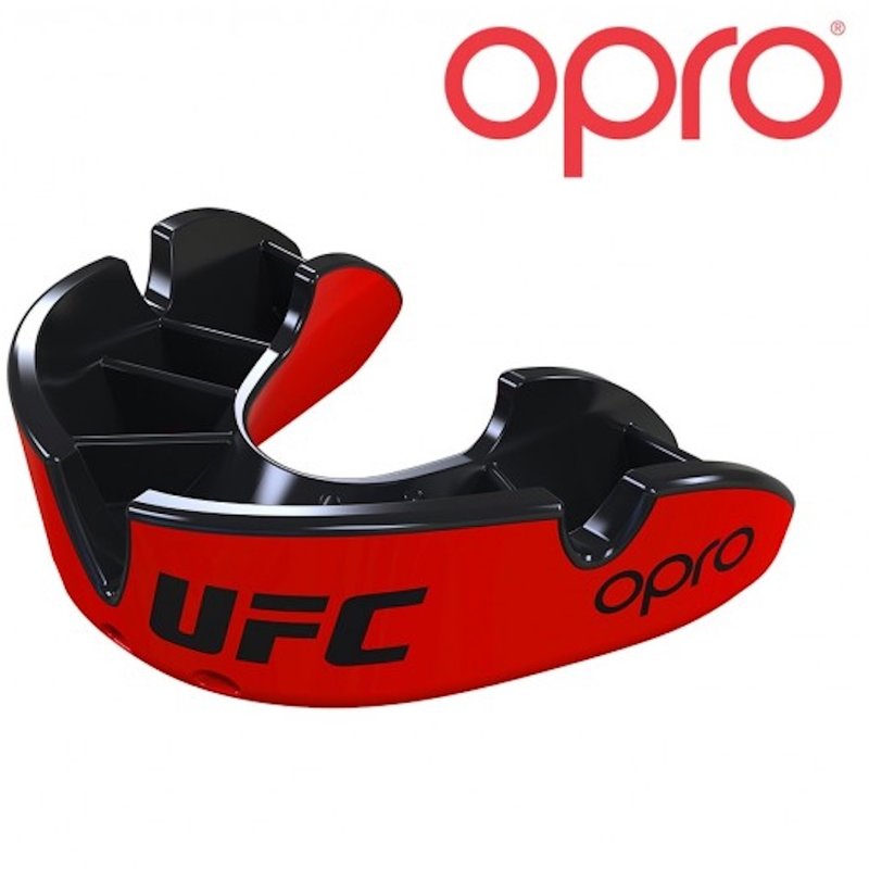 UFC OPRO UFC Mouth Guard Silver Red Black Kids to 10 years