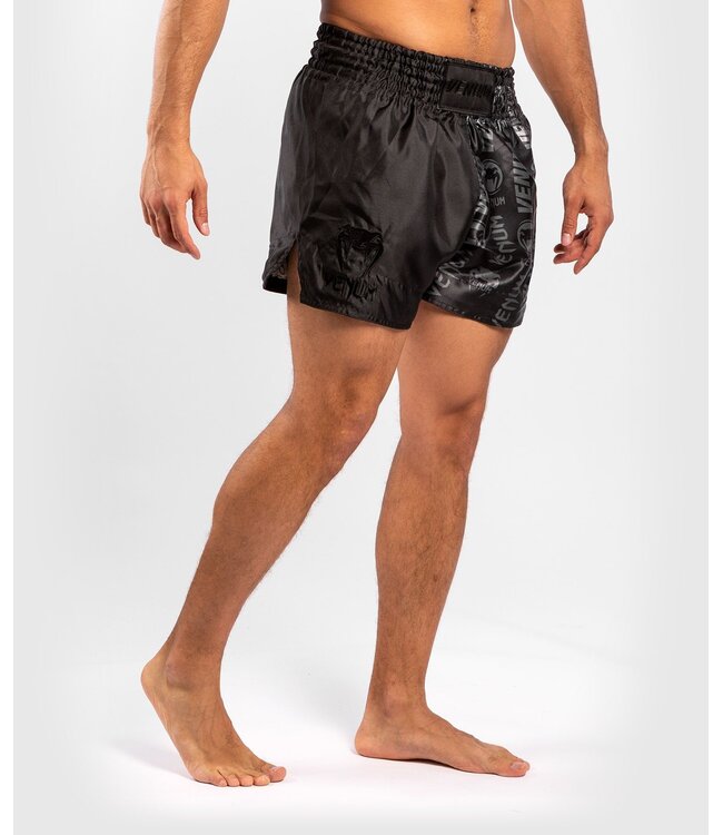 Venum Logos Muay Thai Shorts Schwarz Schwarz Kickboxing Hose