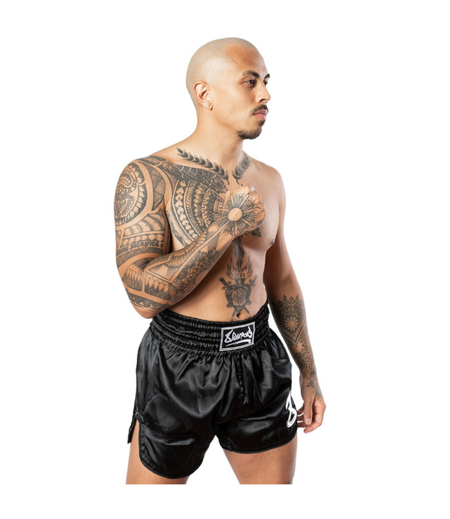 8 WEAPONS Strike Muay Thai Kickboxing Shorts Black White