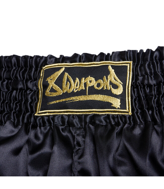8 WEAPONS Strike Muay Thai Kickboxing Shorts Schwarz Gold
