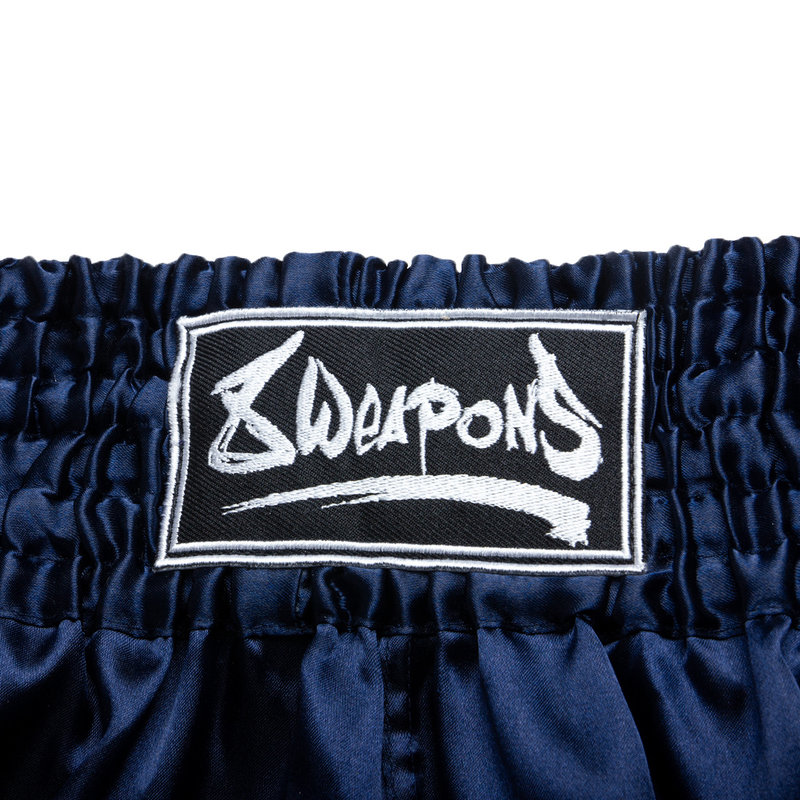 8 Weapons 8 WEAPONS Strike Muay Thai Kickboxing Shorts Blau Weiß