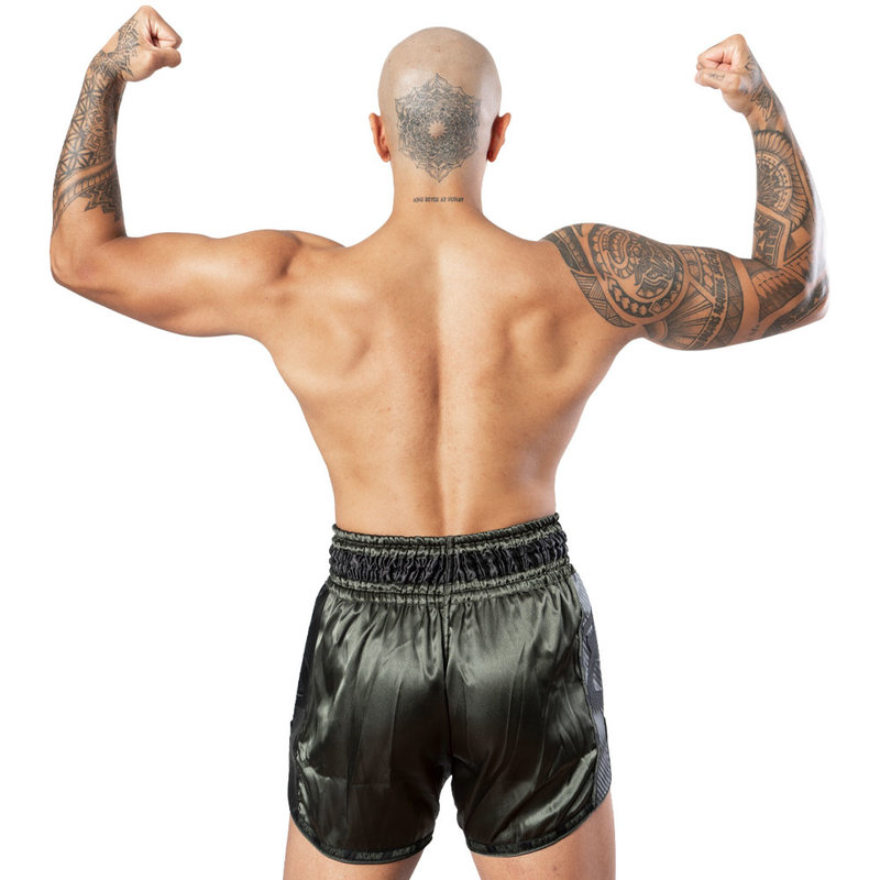 8 Weapons 8 WEAPONS Muay Thai Shorts Carbon Underworld Olivgrün