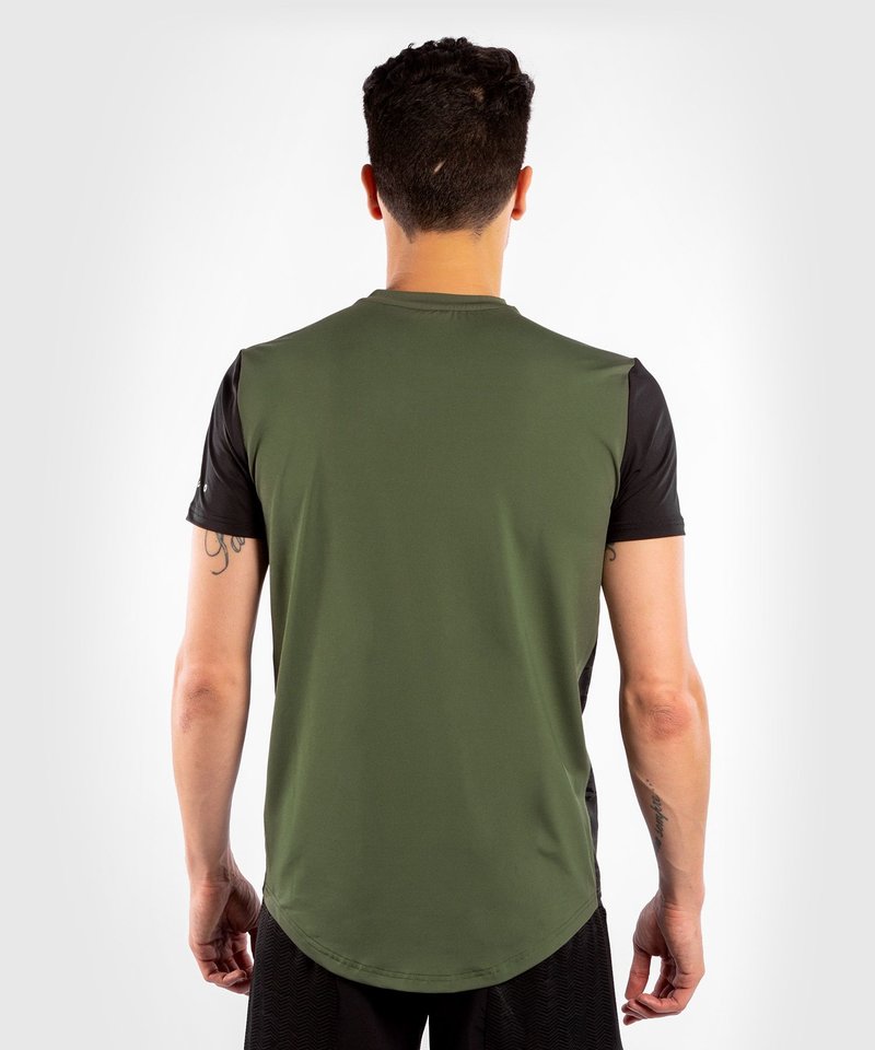 Venum Classic Evo Dry-Tech t-shirt Khaki Silver - FIGHTWEAR SHOP