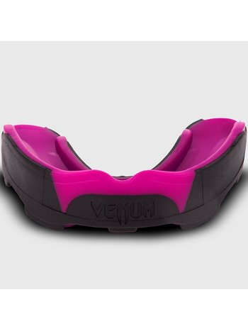 Venum Venum Predator Mouthguard Black Pink