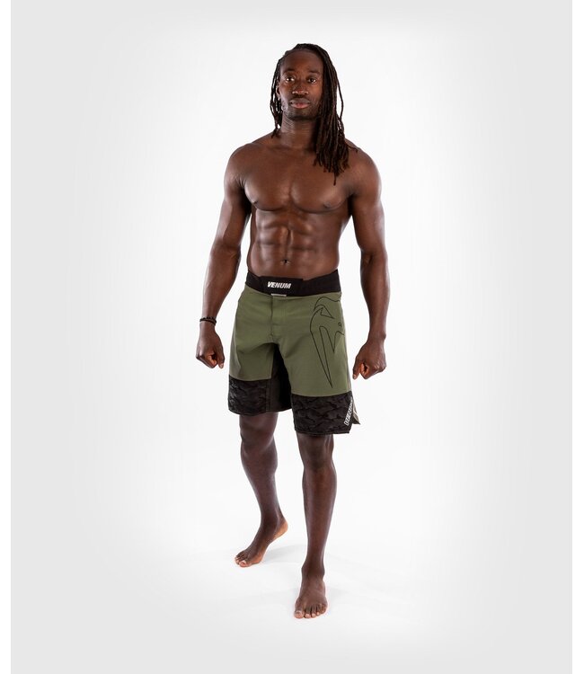 Venum Light 4.0 Fight Shorts Khaki Zilver