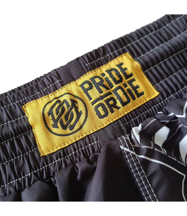 Pride or Die Fight for Honor Fightshorts Schwarz