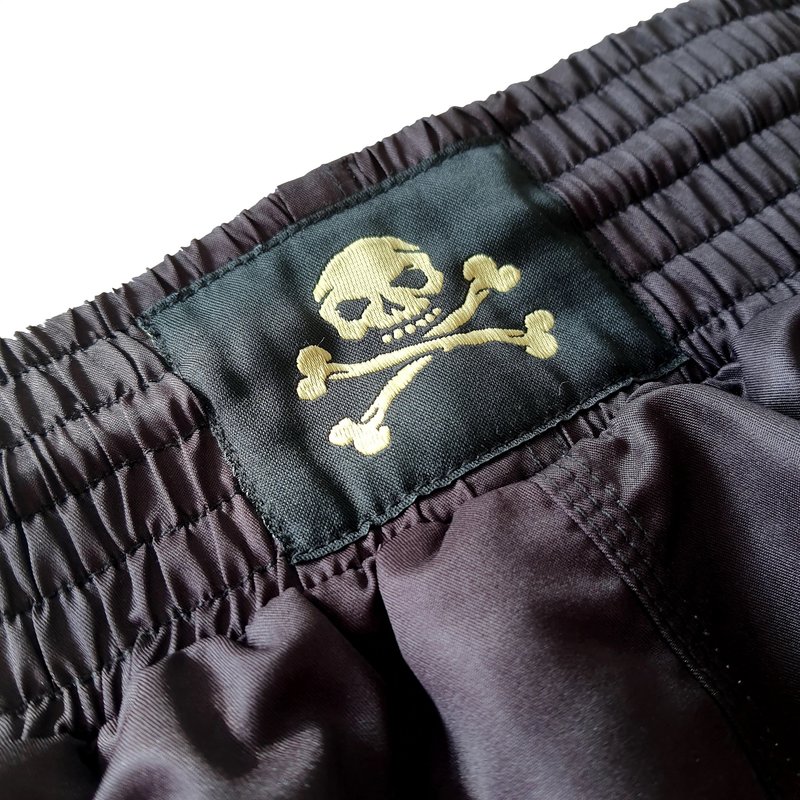 Pride or Die Pride or Die Pirate Fight Shorts Zwart Vechtsportbroek