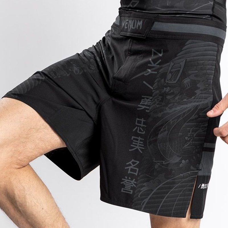 Venum Venum YKZ21 Fight Shorts Black Black