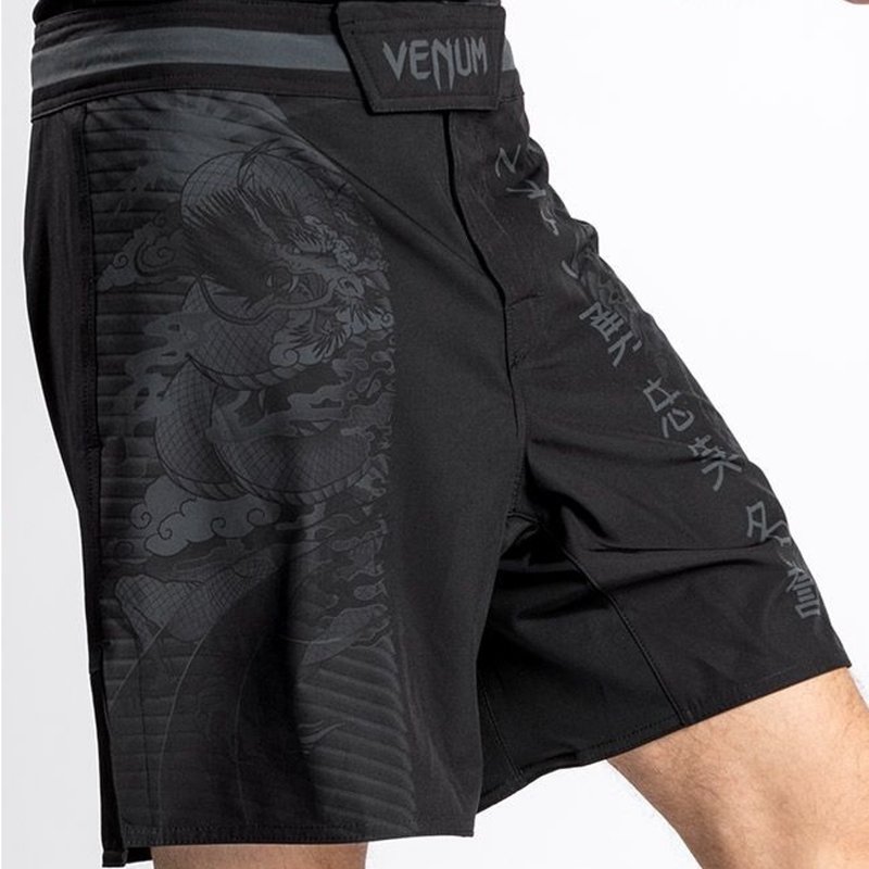 Venum YKZ21 Fight Shorts Black Black - FIGHTWEAR SHOP EUROPE