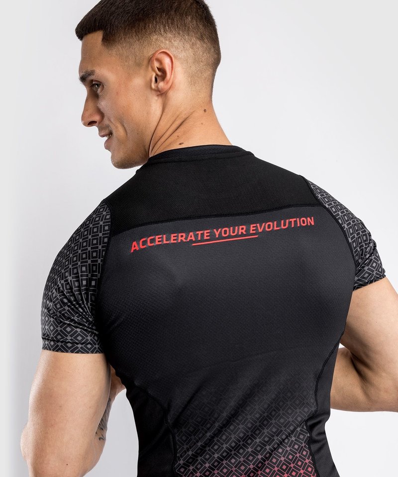 UFC UFC x VENUM Performance Institute S/S Rashguard Schwarz Rot
