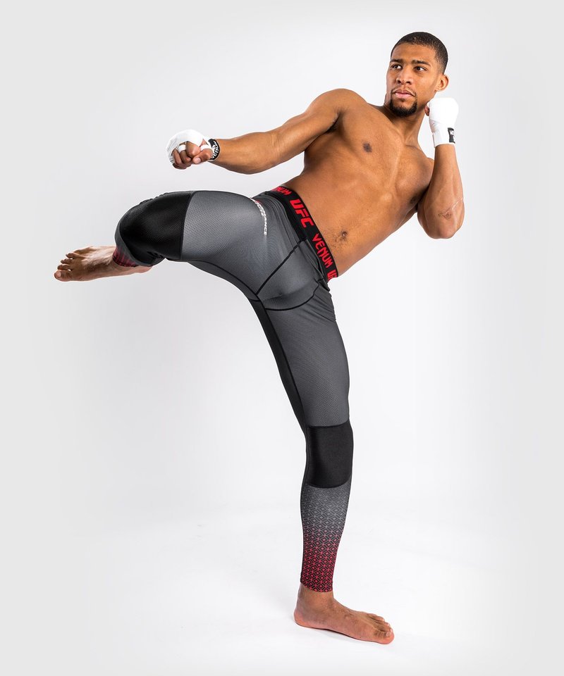 UFC | Venum UFC x VENUM Performance Institute Sportlegging Spats Zwart Rood