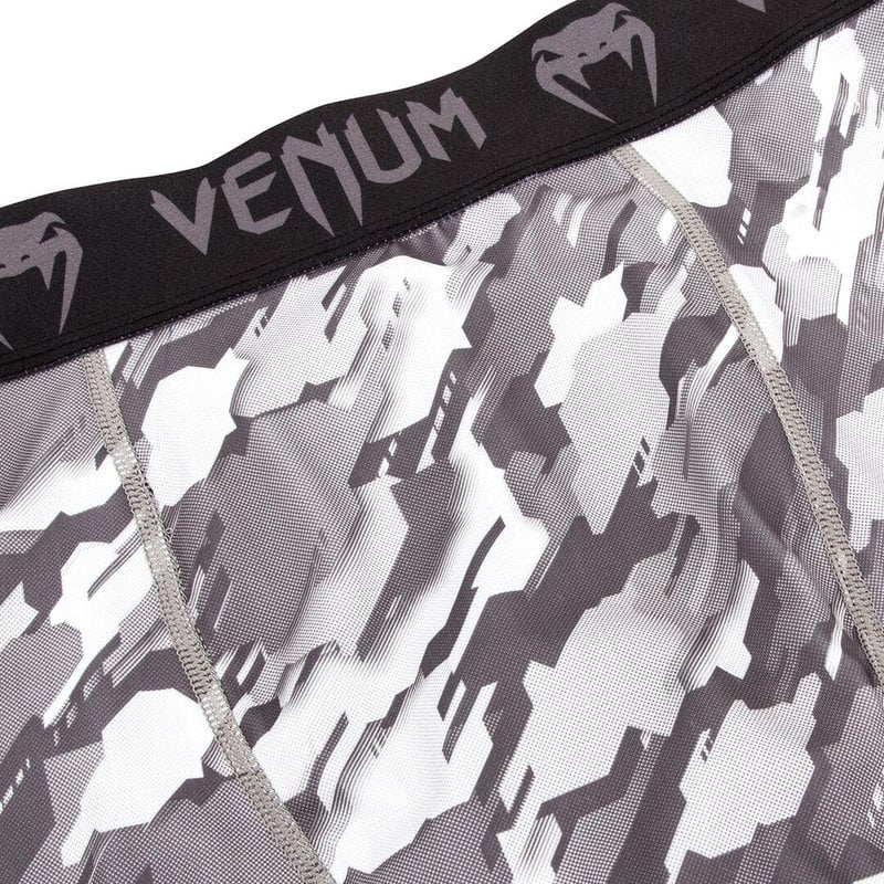 Venum Venum Tecmo Vale Tudo Shorts Kompression Shorts Hellgrau