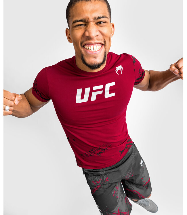 UFC Venum Authentic Fight Week 2.0 T-Shirt Rot
