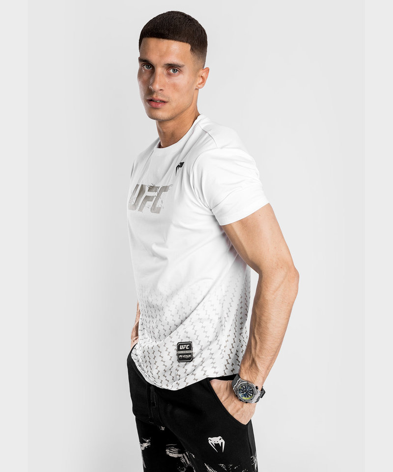 UFC UFC Venum Authentic Fight Week 2.0 T-shirt Wit