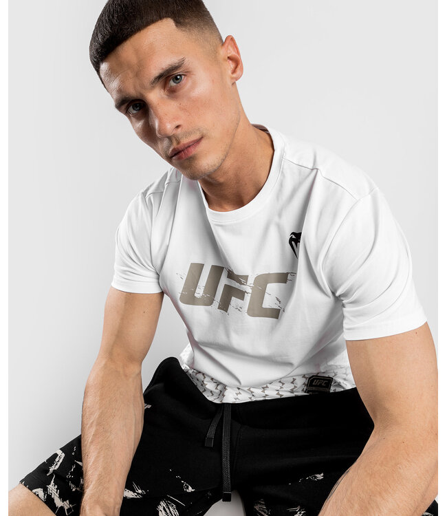 UFC Venum Authentic Fight Week 2.0 T-Shirt Weiß