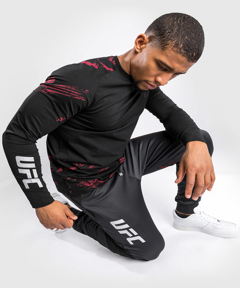 Rashguard long sleeves UFC Venum Authentic Fight Week Men´s 2.0