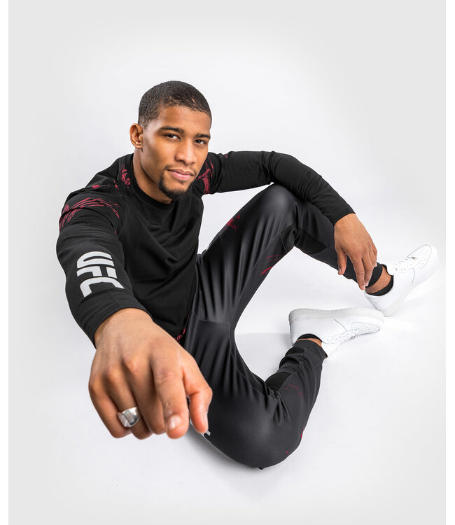 UFC UFC Venum Authentic Fight Week 2.0 L/S Shirt Black Red