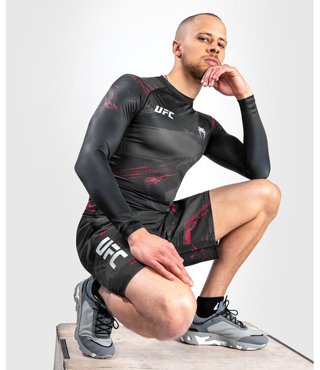 UFC Venum Authentic Fight Week 2.0 Performance L/S Rash Guard Black Red