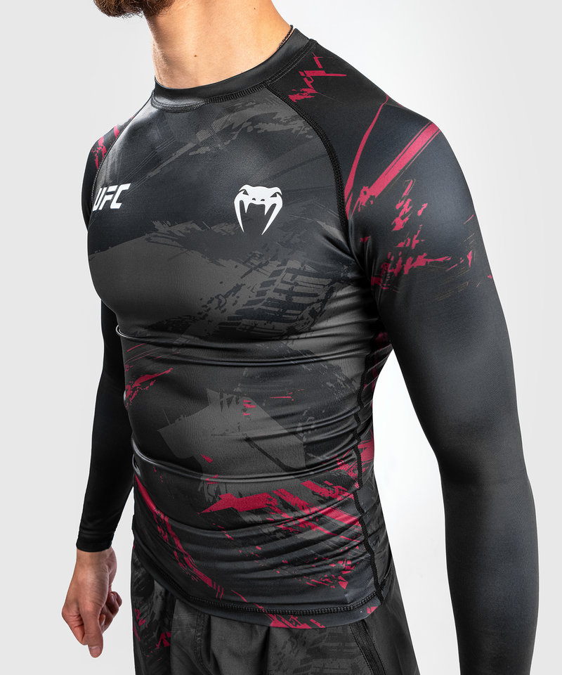 UFC UFC Venum Authentic Fight Week 2.0 Performance L/S Rashguard Schwarz Rot