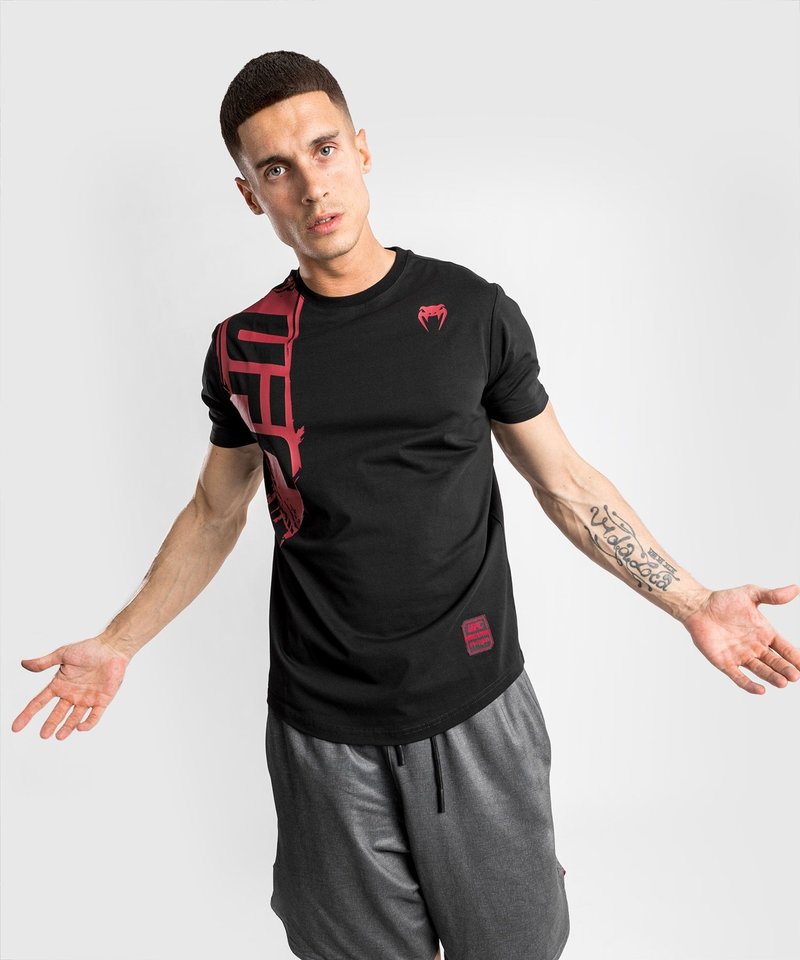 UFC UFC Venum Authentic Fight Week 2.0 T-Shirt Schwarz Rot