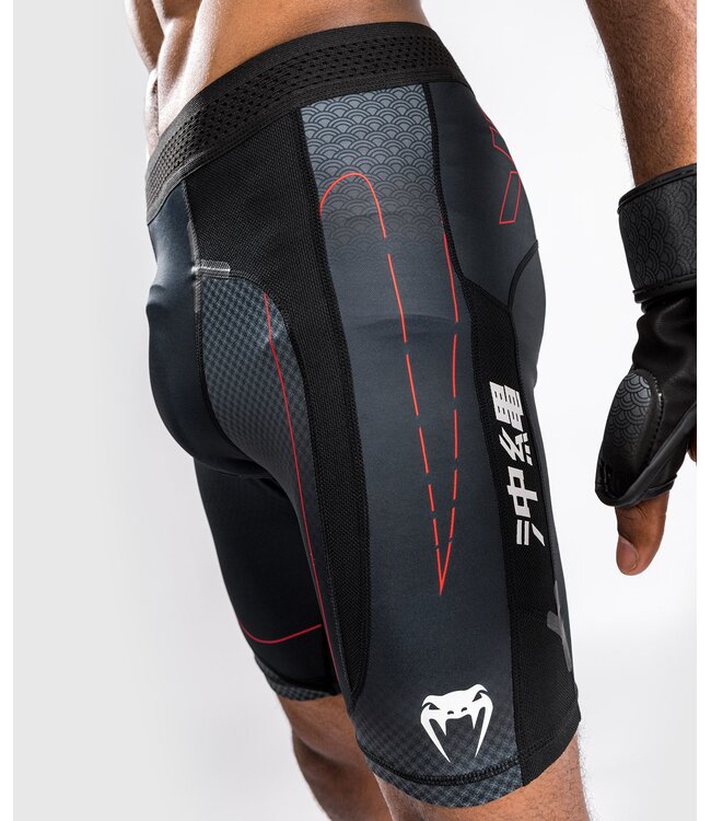 Venum Venum OKINAWA 3.0 Vale Tudo Shorts Schwarz Rot